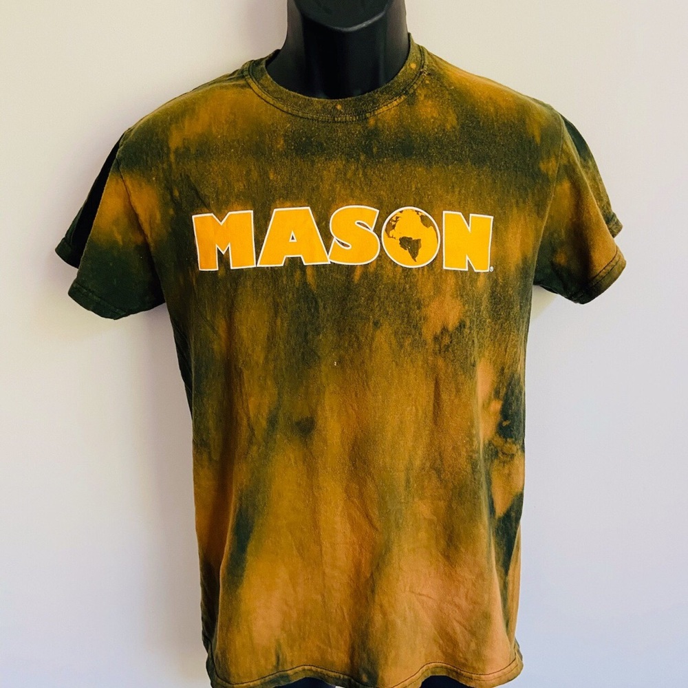 Mason World 🌎 T-shirt